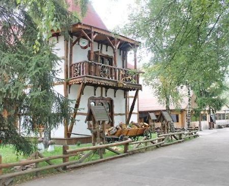 Комплекс Відпочинку "Колиба" Korosten Exterior foto